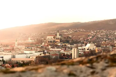 Slovenské destinácie po diaľnici – jednoduché cestovanie s kúpou diaľničnej známky