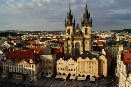 Zakup Czech Winiety - Możliwości Podróży Autostradą w Czechach