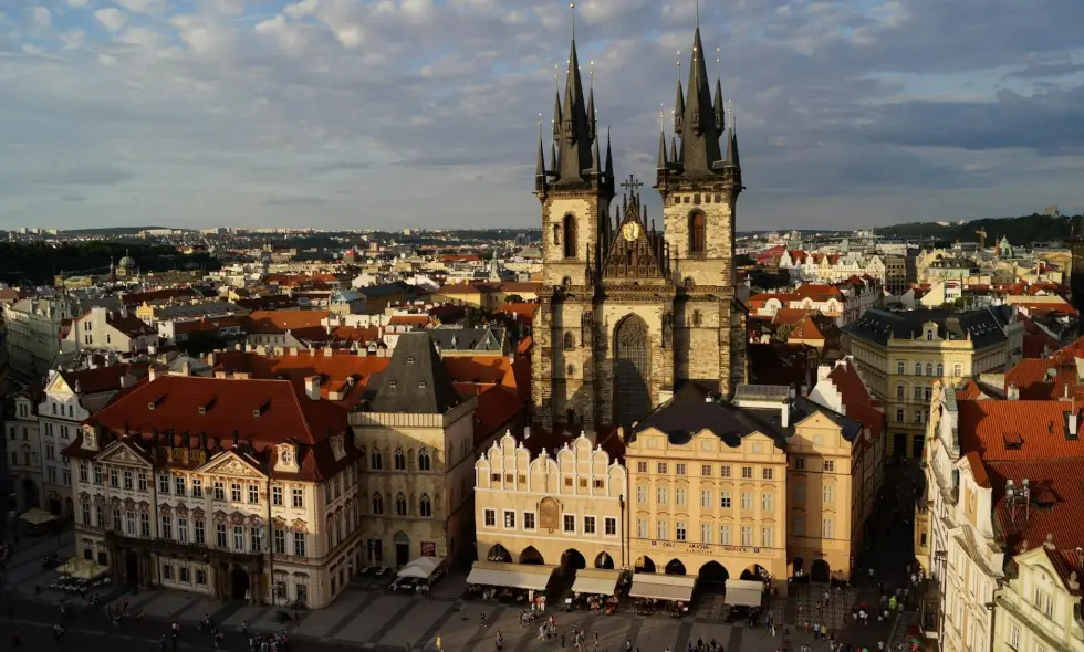 Zakup Czech Winiety - Możliwości Podróży Autostradą w Czechach